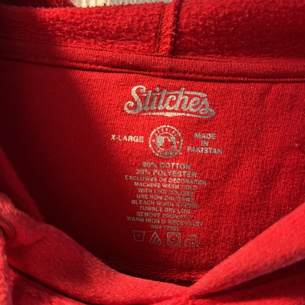 STL Cardinals Red Hoodie UNISEX - Picture 6 of 9